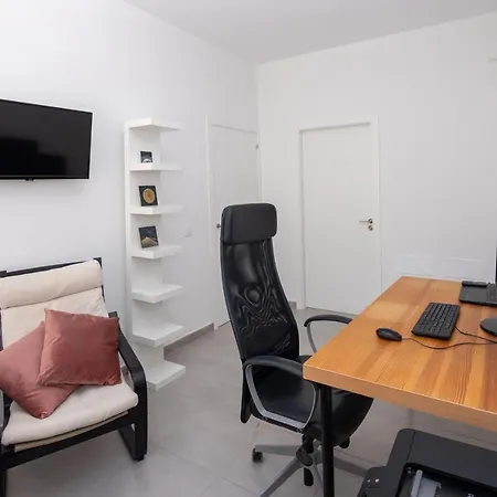 Modern And Spacious One-Bedroom Apartment - Newly Built *